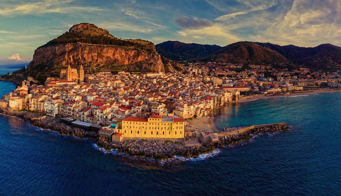 Cefalù in tre giorni: itinerario completo tra storia, mare e sapori siciliani